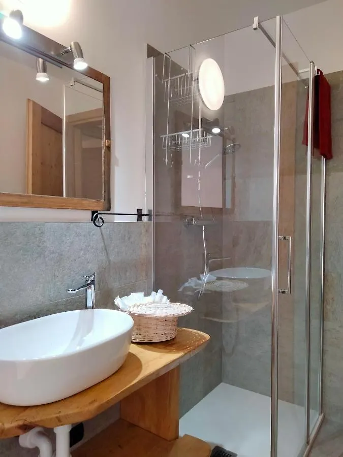 Il Posto Al Sole Bed & Breakfast Teglio 0*,  Italy