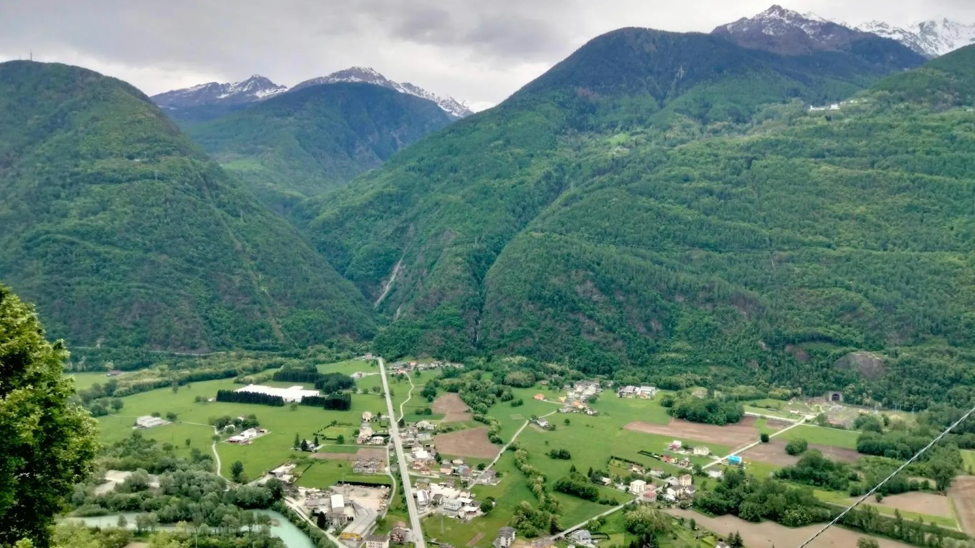 Il Posto Al Sole Bed & Breakfast Teglio